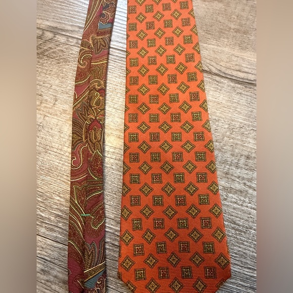 Tommy Hilfiger Orange Geometric Tie - Picture 3 of 4